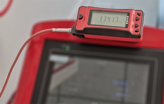 Pt100 Digitale thermometer met draadloze gegevensoverdracht en ±0,05C/1 jaar stabiliteit